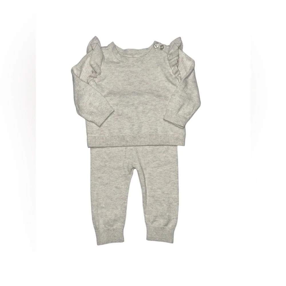 Baby Gap Ruffle Sleeve Sweater Set 3-6 Months 100% Cotton Soft Warm Cozy Neutral